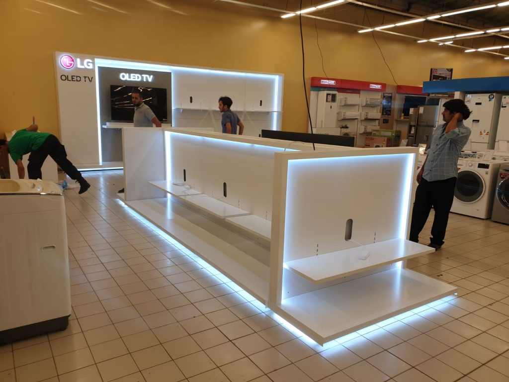 Cyclonemp-display-stand-7